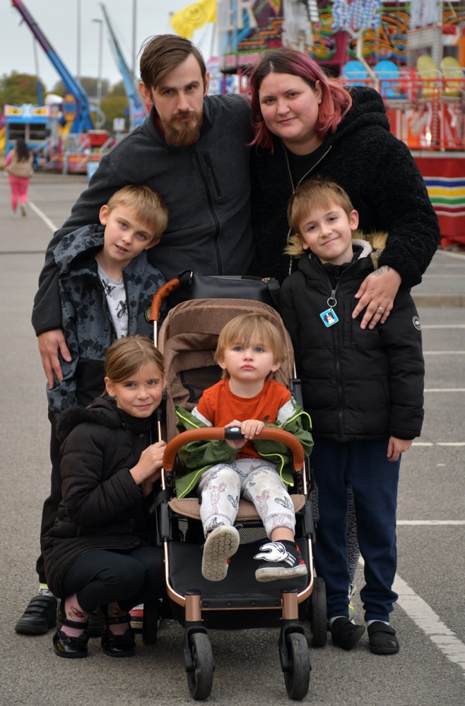 For the love of Ashleigh - Bridlington mum-of-four given just months to live