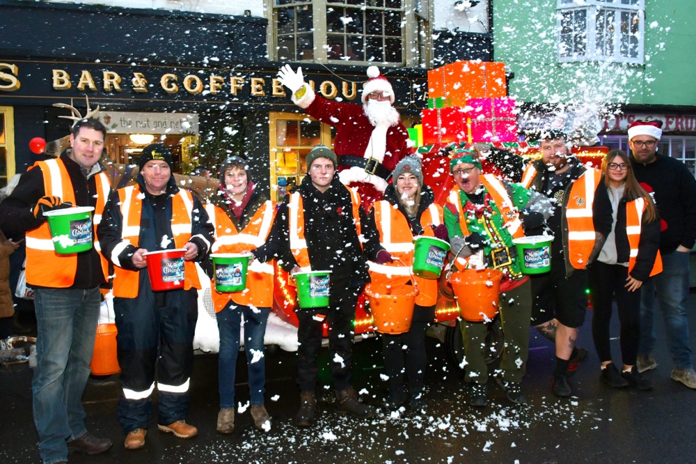 Bridlington Round Table Santa’s Sleigh dates announced Bridlington Round Table Santa’s Sleigh dates announced