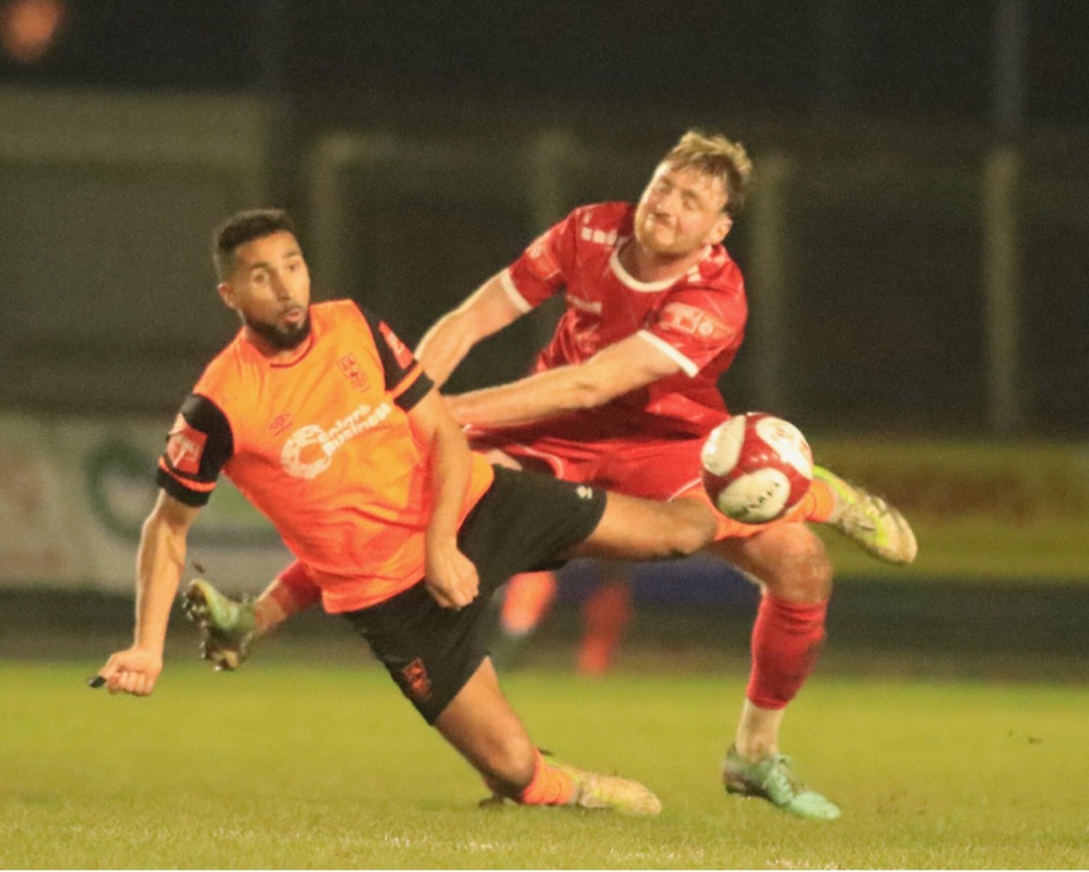 Seasiders lose out to high flying Emley AFC