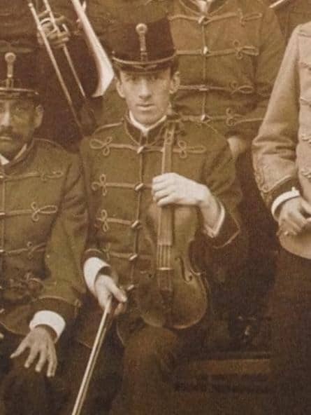 On the anniversary of the sinking of the Titanic a Bridlington historian uncovers two local links