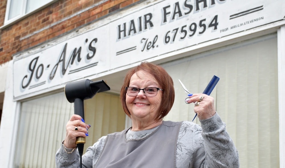 Final cut for Cynthia as she retires from hairdressing after over 40 years