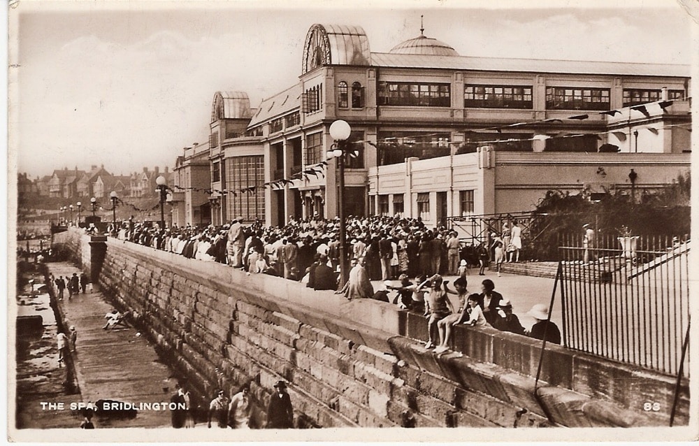 On the anniversary of the sinking of the Titanic a Bridlington historian uncovers two local links