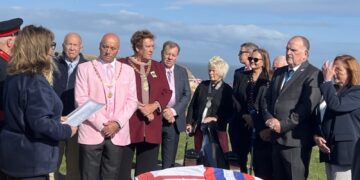 Toposcope unveiled to celebrate 246th anniversary of Battle of Flamborough Head