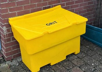 Reminder from ERYC to use salt bins responsibly during the icy weather