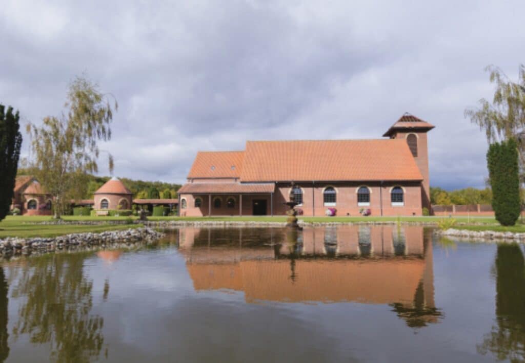 East Riding Crematorium raises thousands for local charity – by recycling metal from deceased